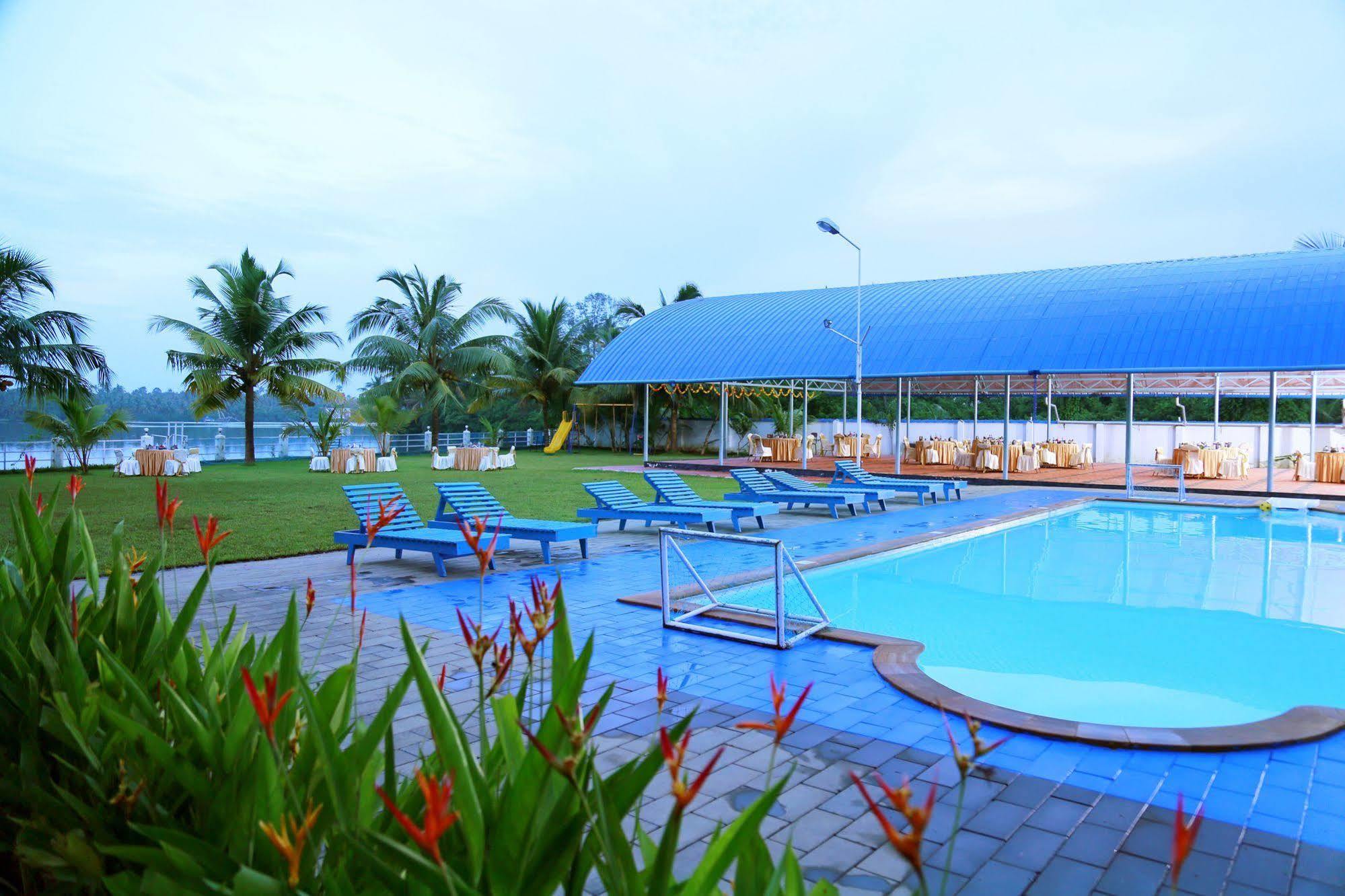 Blue Waters Cherai Cherai Beach Luaran gambar